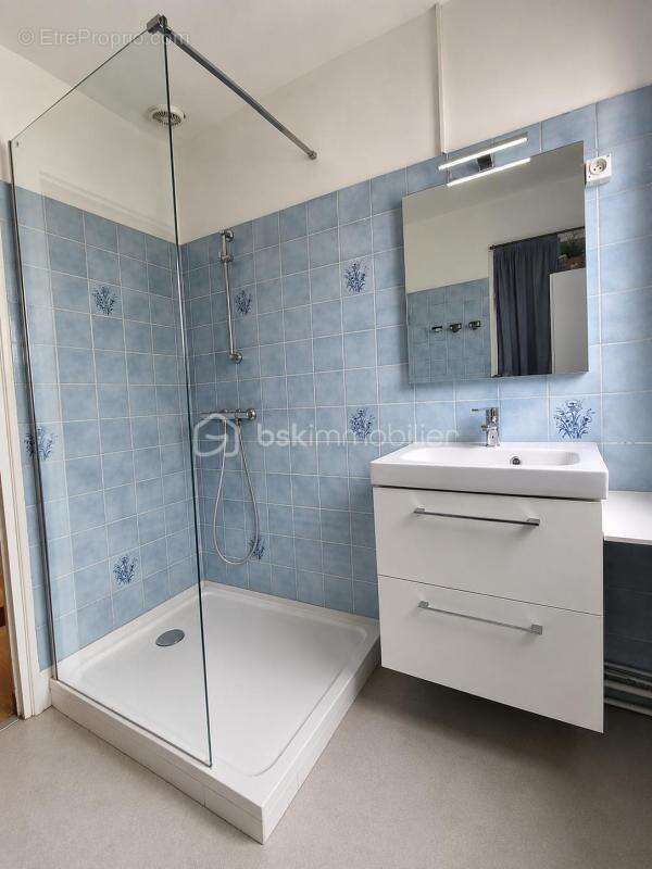 Maison familiale de 83 m² avec jardin, garage et dépendance - photo 13