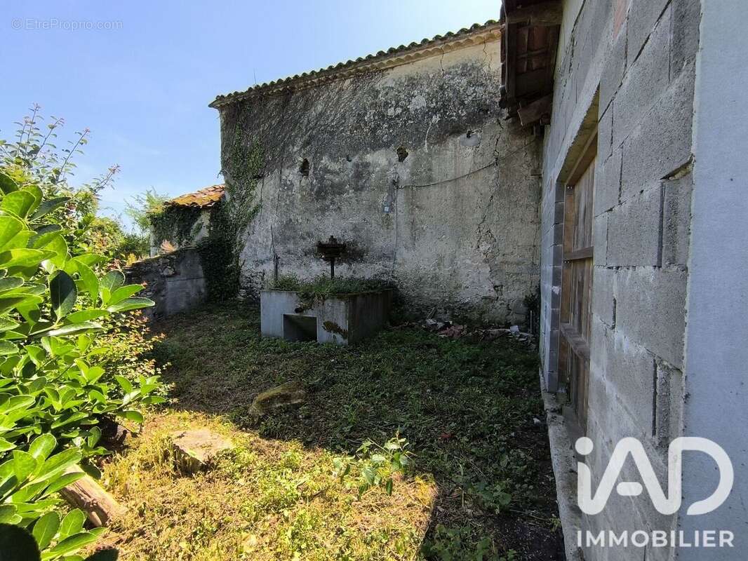 Maison 92 m² à Cadillac  - photo 9