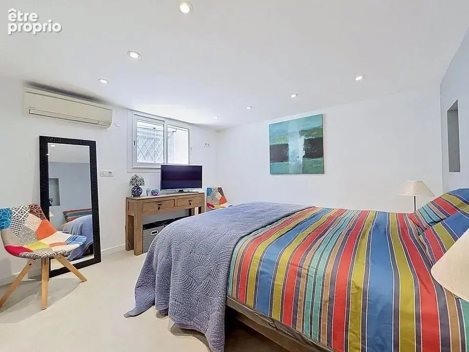 Magnifique maison de ville ,proche commerces et Croisette - 127 m2 habitables - photo 9