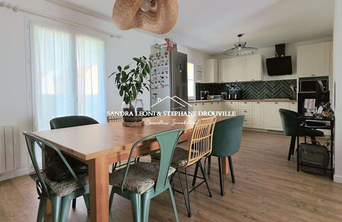 Nogent le roi tres proche ravissante maison de 103 m², 3 chambres - photo 5