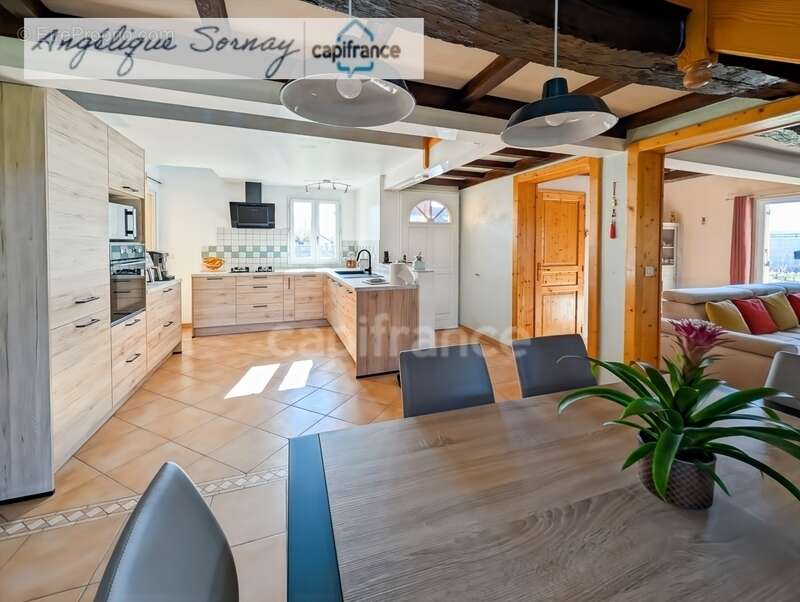 Maison à BLETTERANS