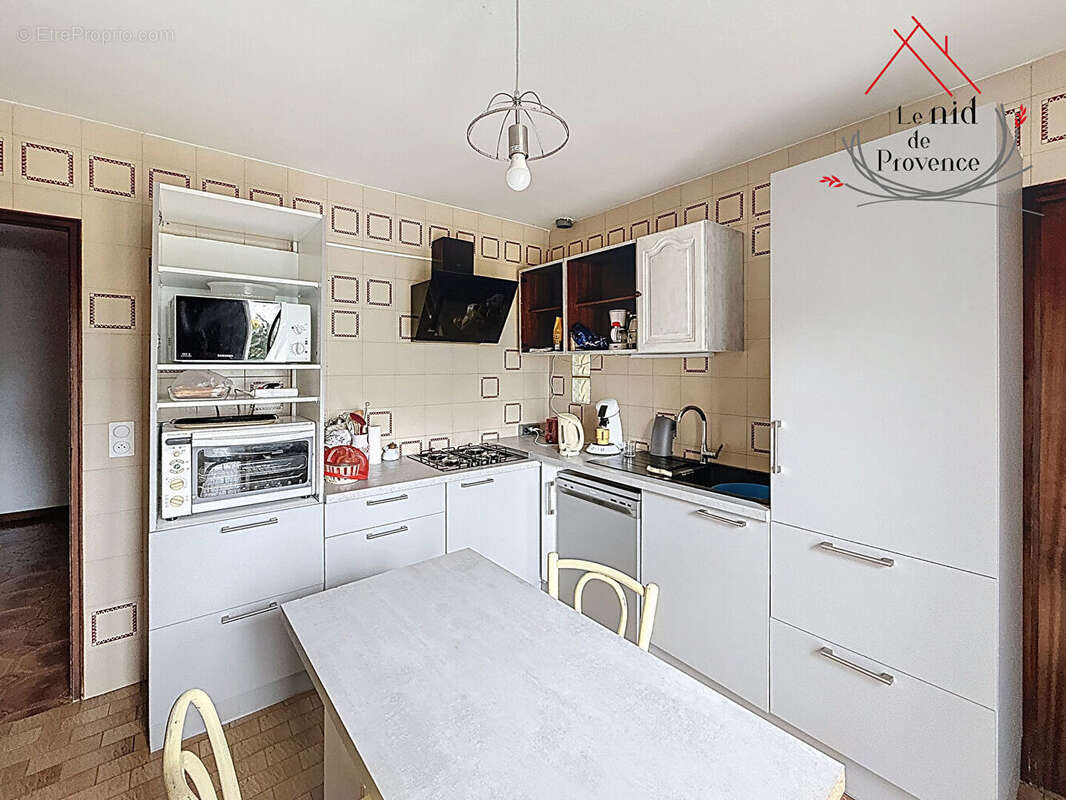 Maison à PERNES-LES-FONTAINES