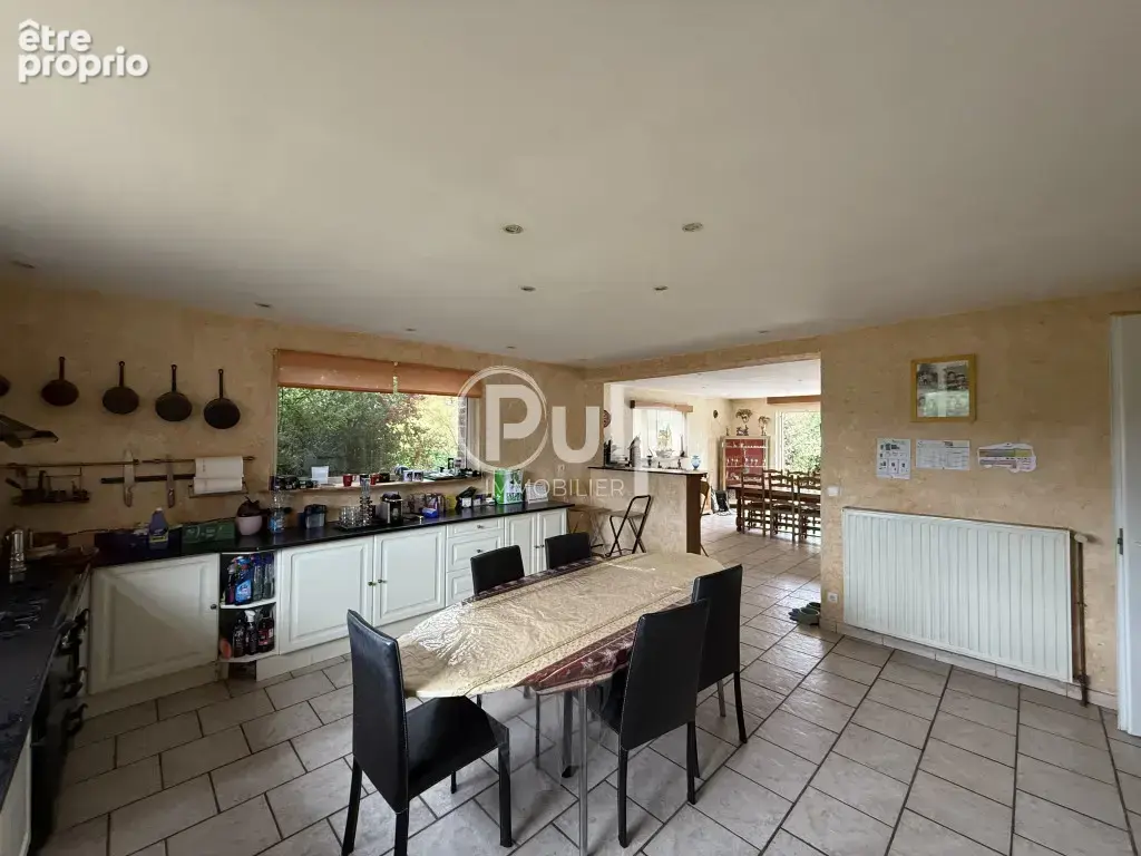 Maison familiale de 350 M2 sur plus de 2000 m2 de terrain - photo 4