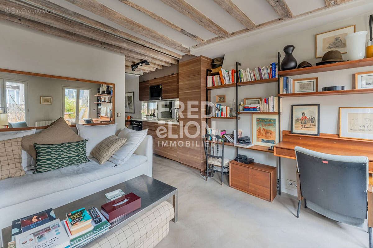 Appartement à PARIS-2E