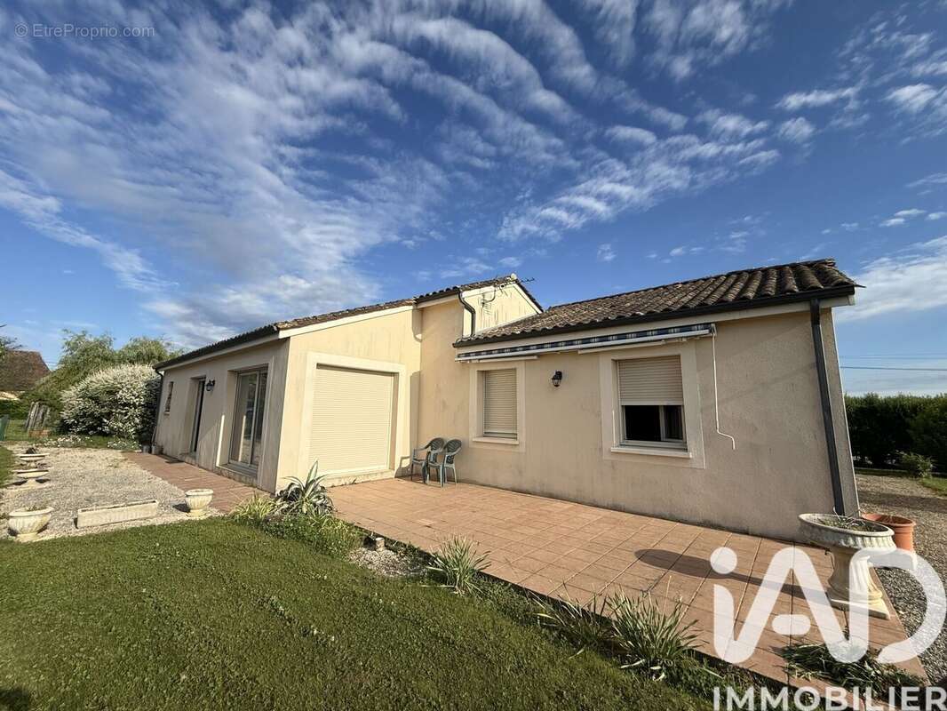 Maison 109 m² à Saint-Agne  - photo 3