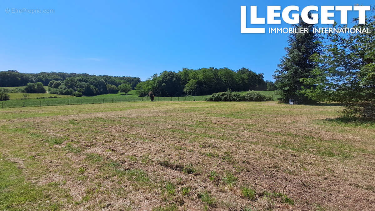 Propriété de caractère rénovée avec goût, vue imprenable, dépendances et potentiel gîtes - photo 10