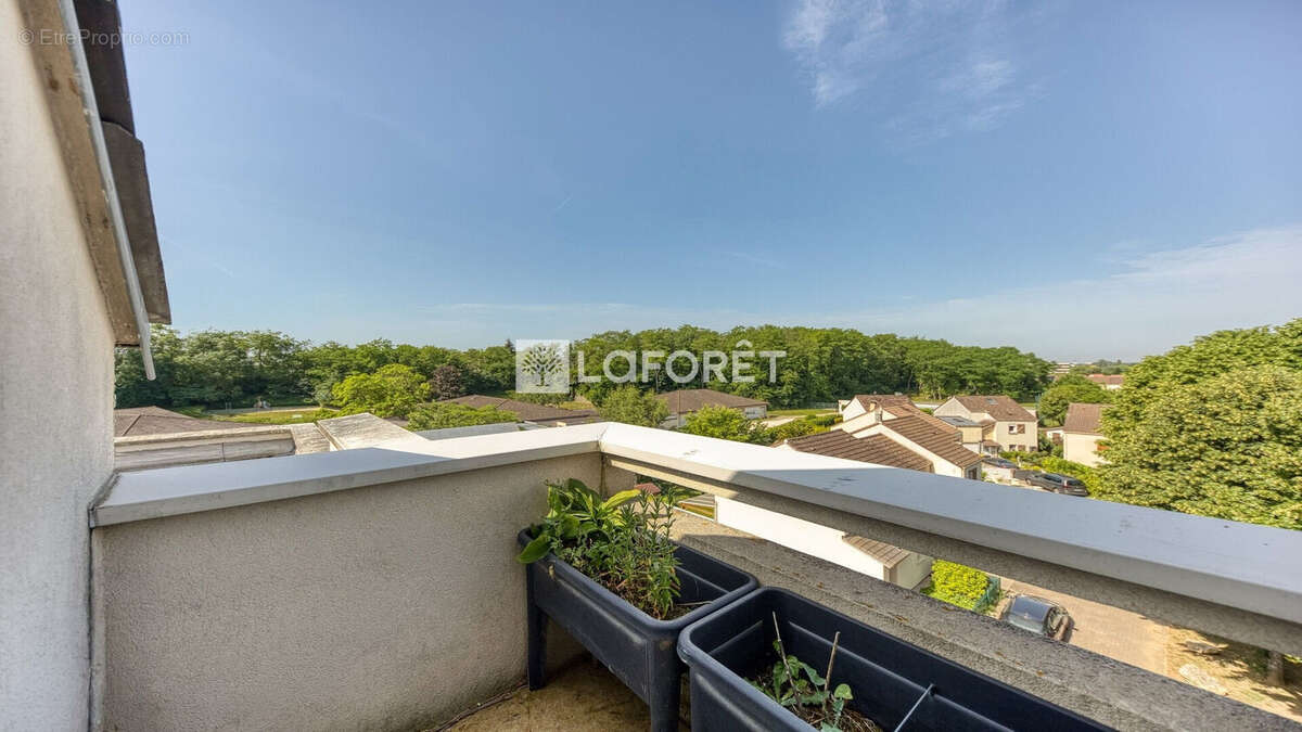 Appartement à ROISSY-EN-BRIE