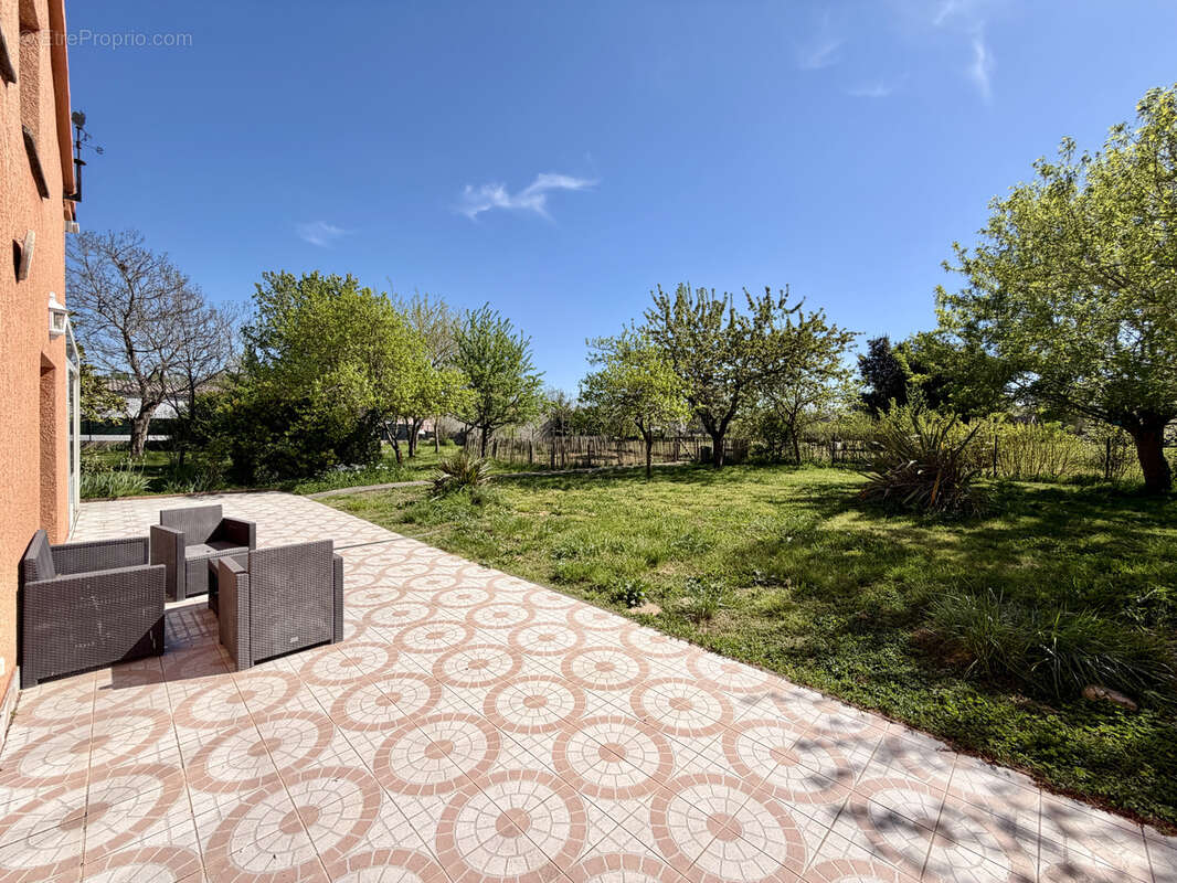 Maison à BUZET-SUR-TARN