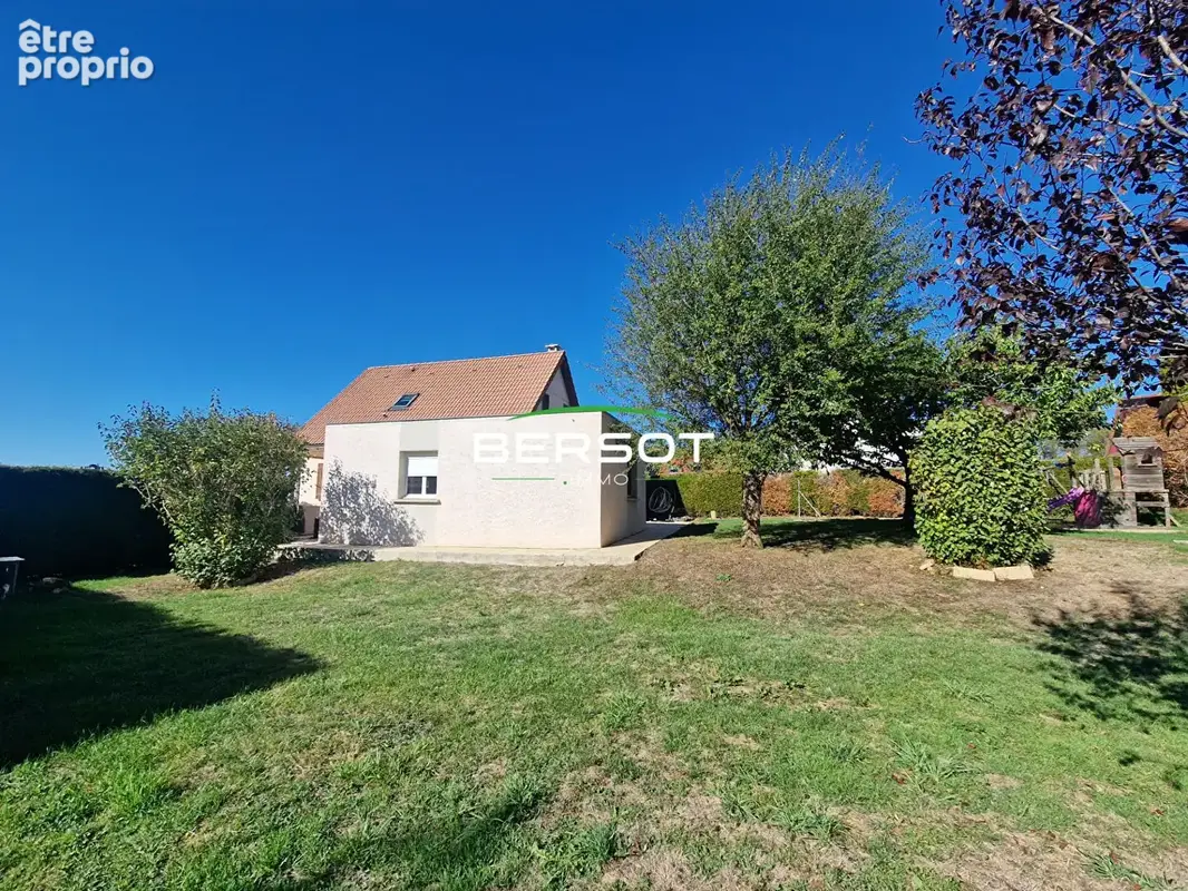 Maison familiale à l'Ecouvotte 8 pièces - 5 chambres de 124 m² - photo 18