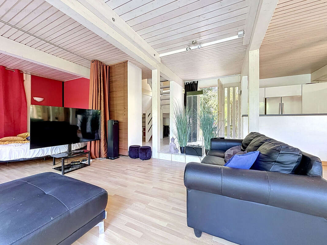 Maison 120 m² à Rumilly  - photo 9