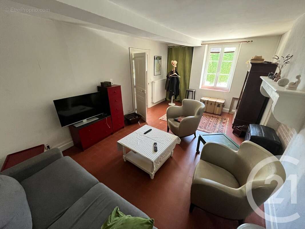 Maison 196 m² à Saint-Malo-En-Donziois  - photo 6
