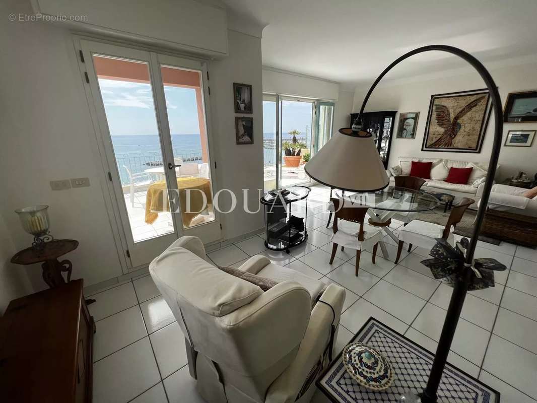 Appartement à MENTON