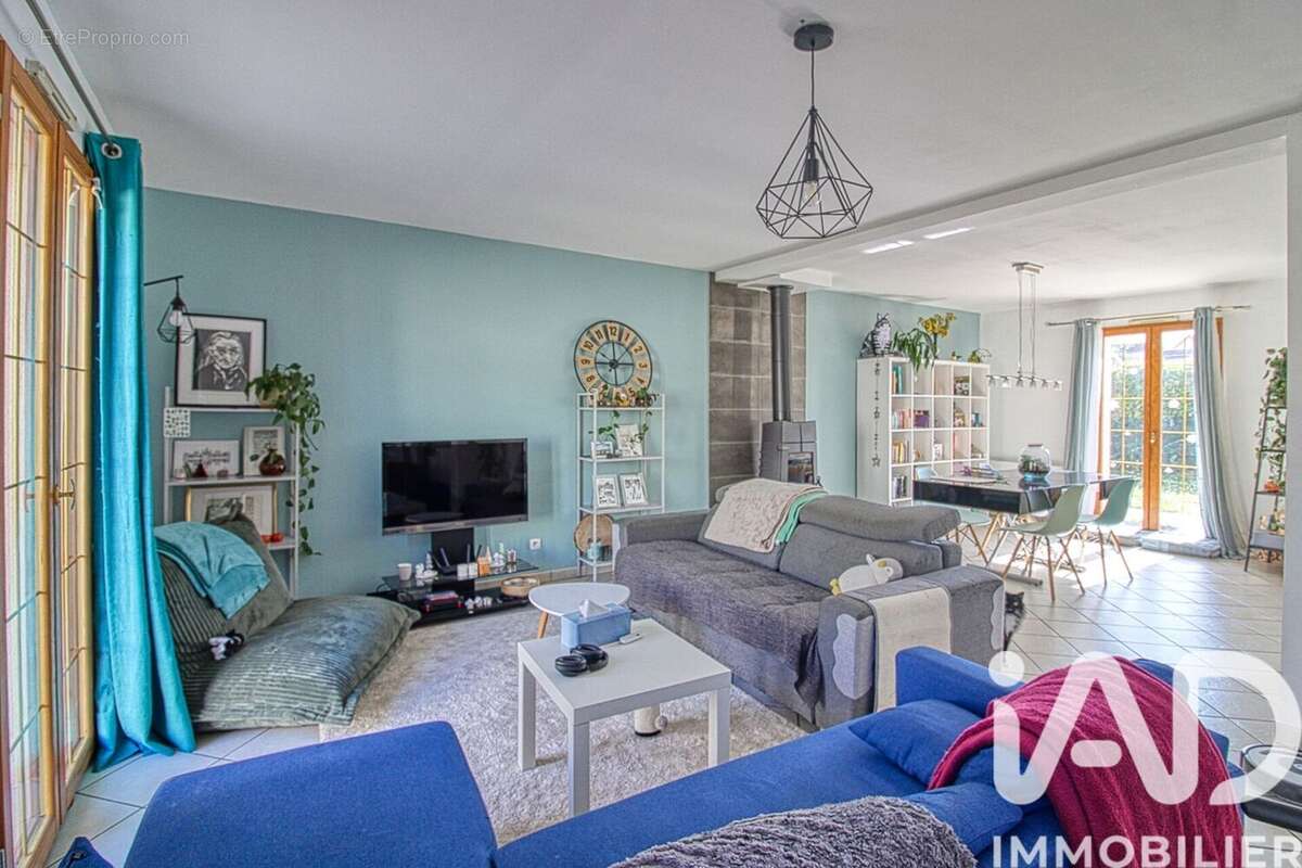 Photo 4 - Maison à MAURECOURT