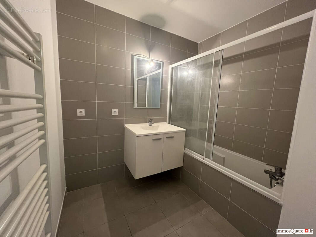 Appartement à CROLLES