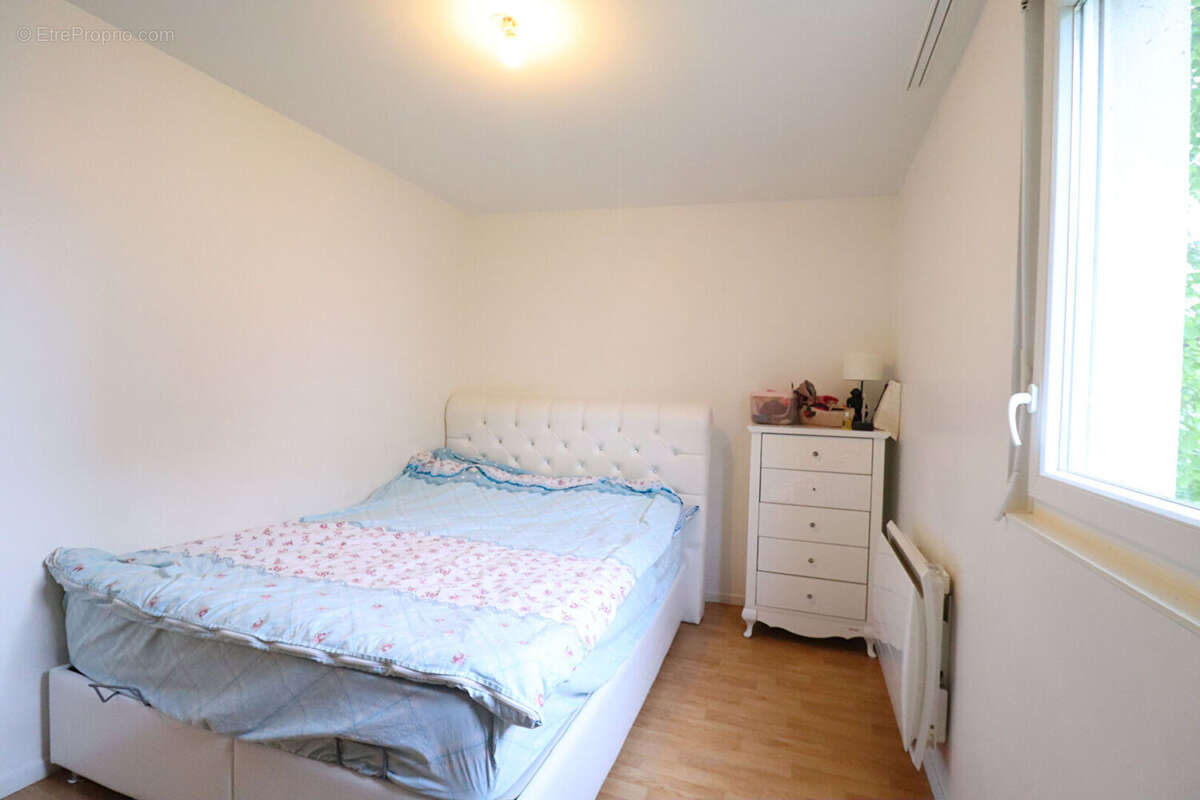 Appartement à AUBERVILLIERS