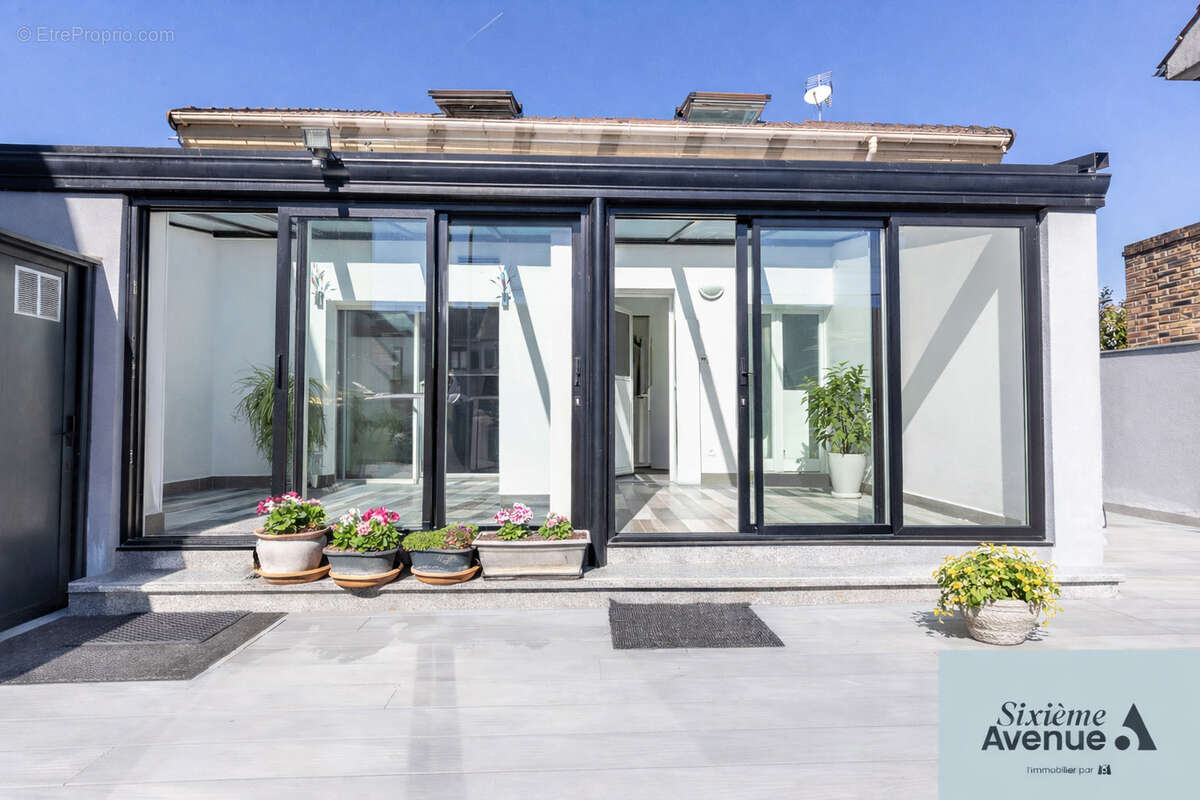 Maison à SAVIGNY-SUR-ORGE