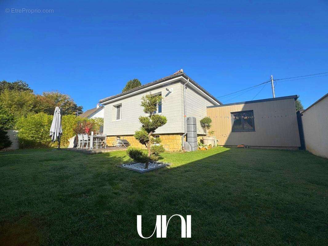 Maison à BLAINVILLE-SUR-ORNE