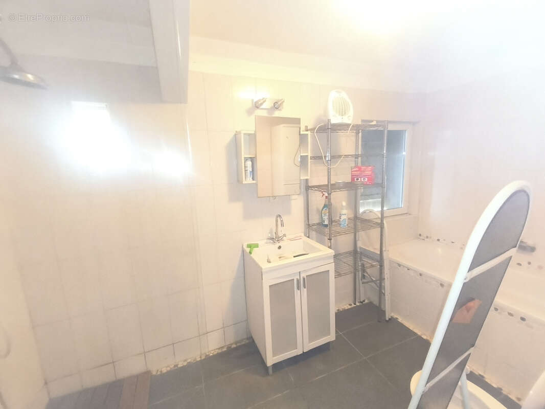 Maison à LA COLOMBE