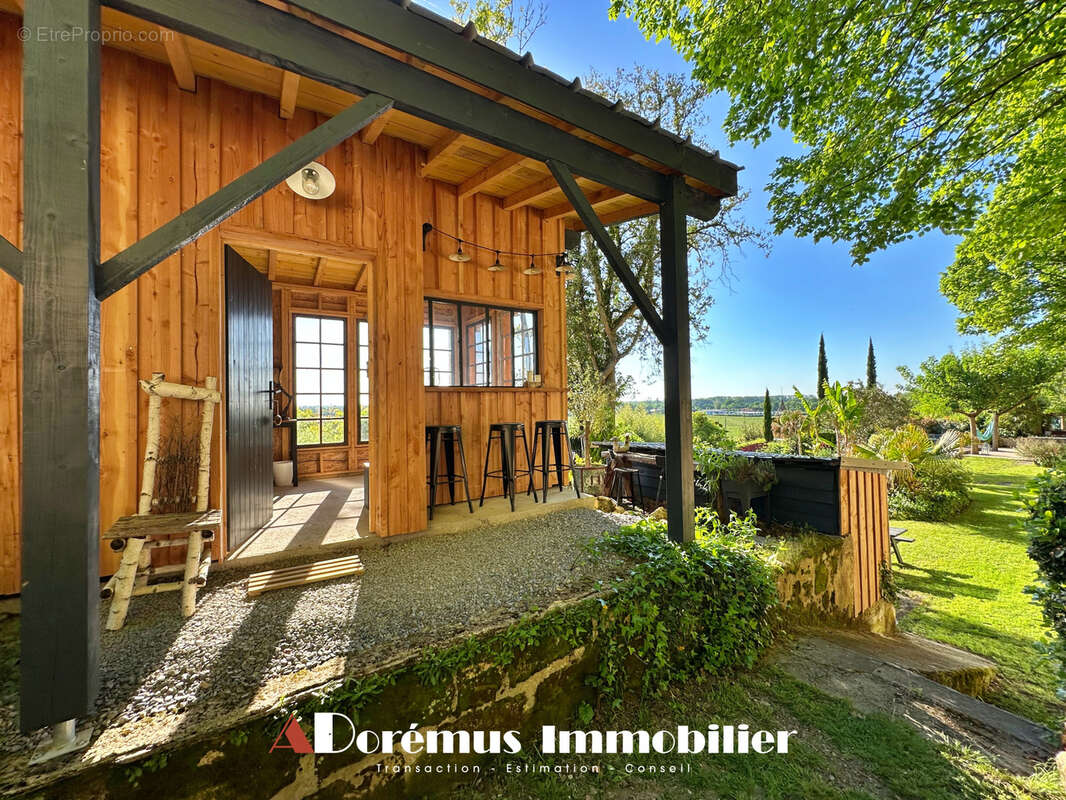Maison à LATRESNE