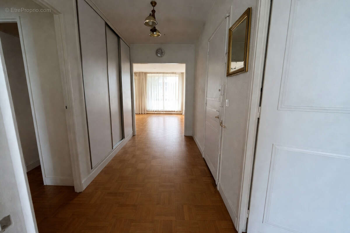Appartement à BOULOGNE-BILLANCOURT