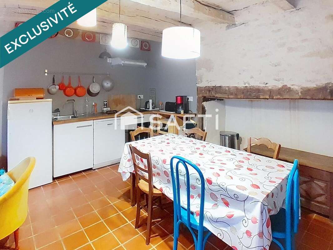 Maison 100 m² à Villefranche-Du-Perigord  - photo 5