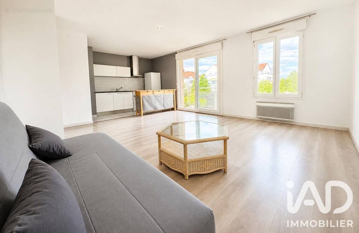 Photo 1 - Appartement à OZOIR-LA-FERRIERE