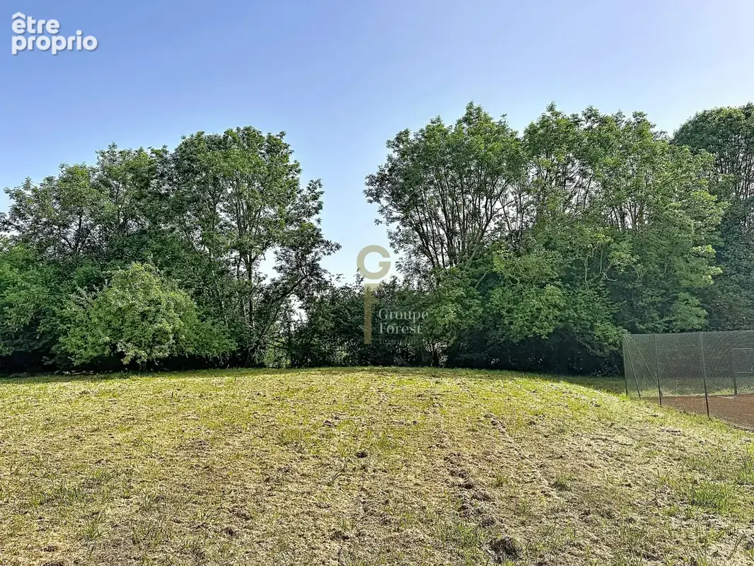 Terrain 4139 m² à Saint-Pierre-Azif  - photo 6