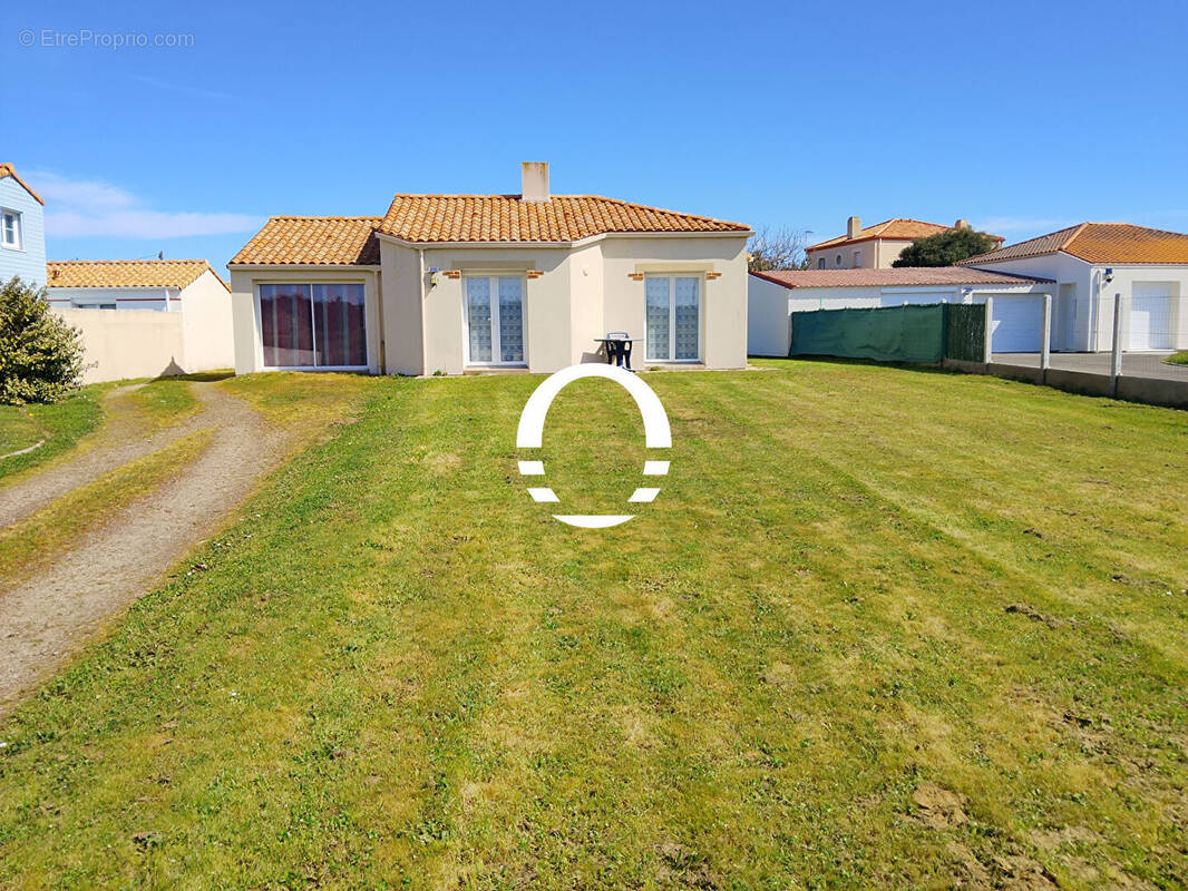 Maison à LA PLAINE-SUR-MER