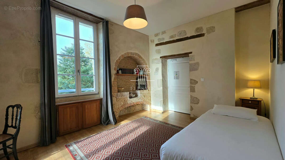 Magnifique propriété 12 pièces, 7 chambres et un appartement de 100m2 - secteur Eauze - photo 23