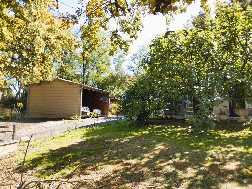 Maison à CHANCELADE