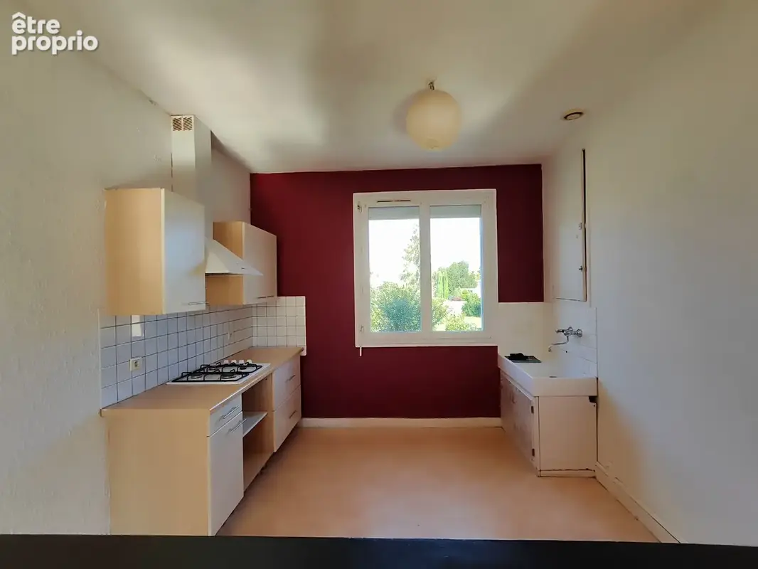 Maison individuelle avec garage et jardin arboré - photo 6