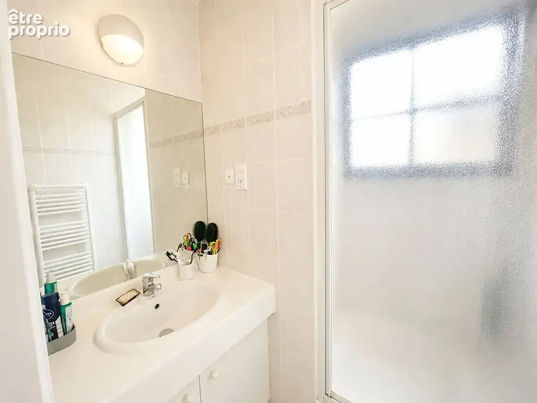 Maison de 90 m² à Salles - photo 5