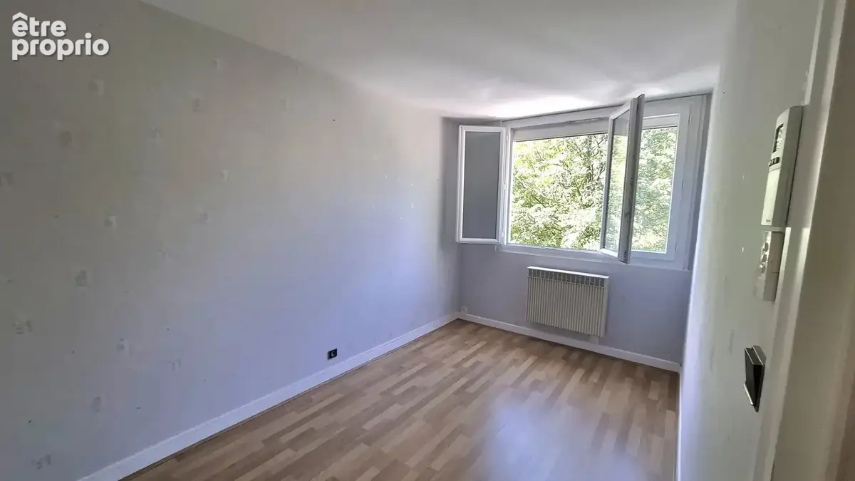 Appartement T3 avec une vue dégagée - photo 8