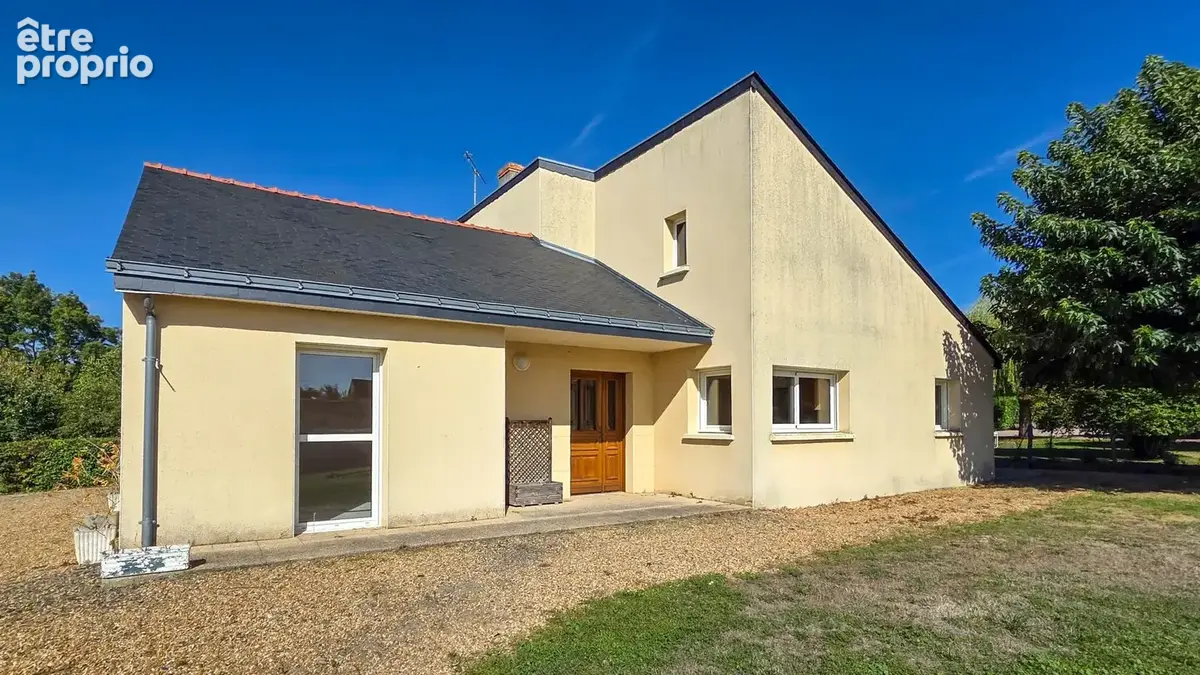 Photo 1 - Maison à LONGUE-JUMELLES