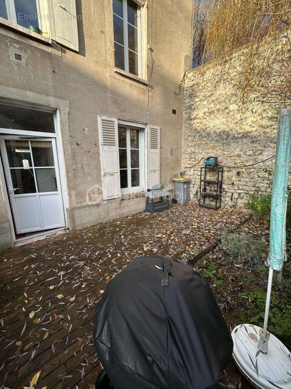 Appartement à SOUPPES-SUR-LOING