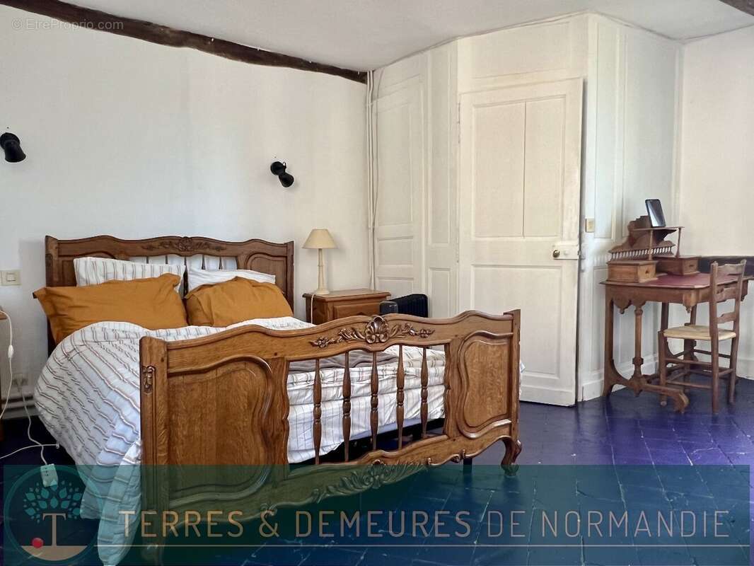 Maison à CORMEILLES