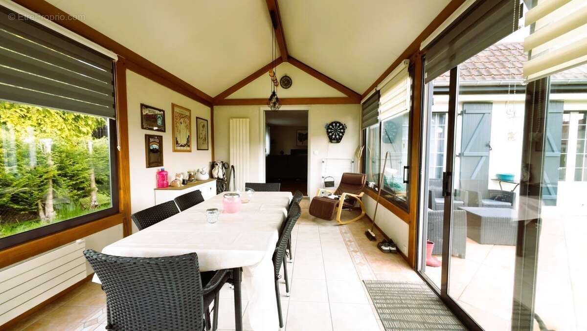 Maison à AVREMESNIL