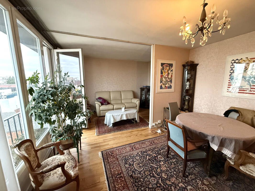 Appartement à ASNIERES-SUR-SEINE
