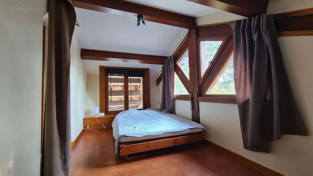 Maison à SAINT-JEAN-SUR-VEYLE