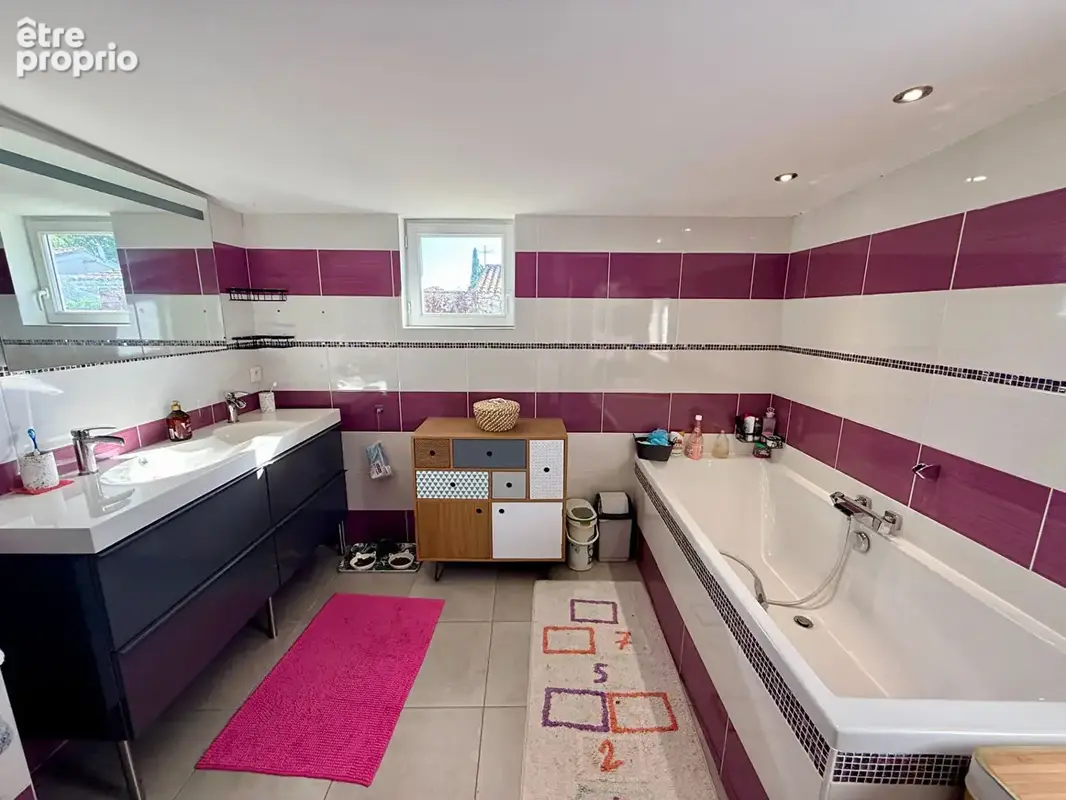 Maison 4 chambres a izon 118 m²  terrain de 1 444 m² - photo 11