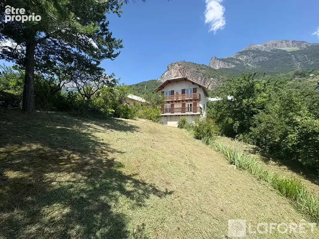 Maison à CHATEAUROUX-LES-ALPES