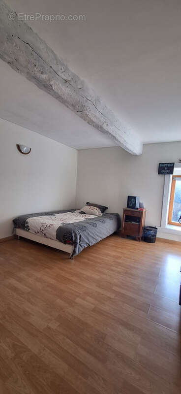 Maison à YVIGNAC-LA-TOUR