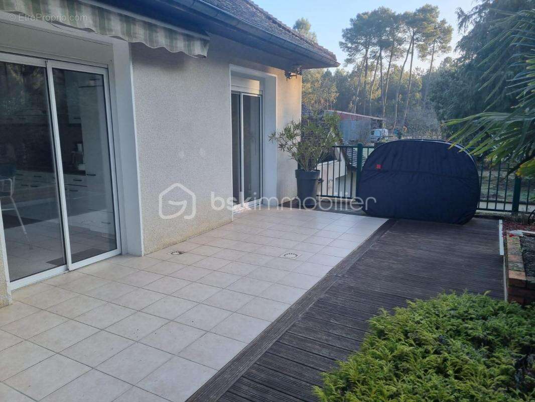 Maison à ARDENAY-SUR-MERIZE