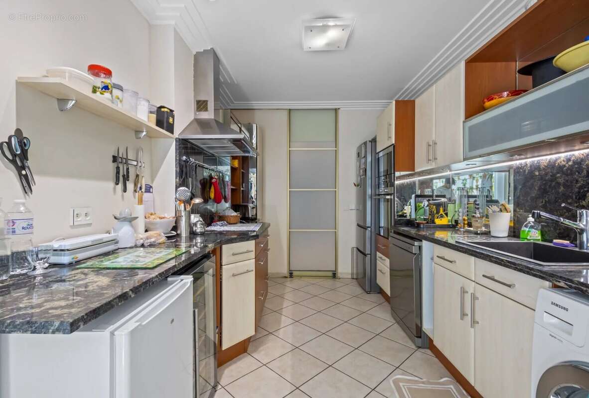 Appartement à LE CANNET