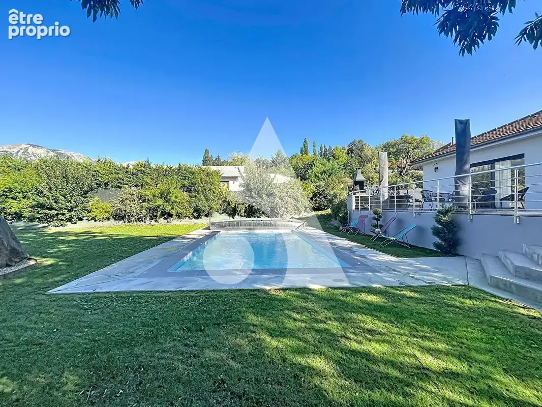Maison Gap 6 pièce(s) 157.53 m² - terrain de 1223 m² avec piscine ! - photo 4