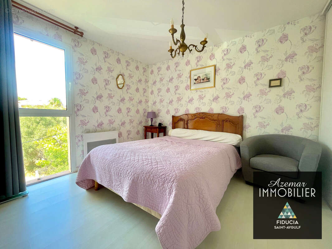 Appartement à FREJUS