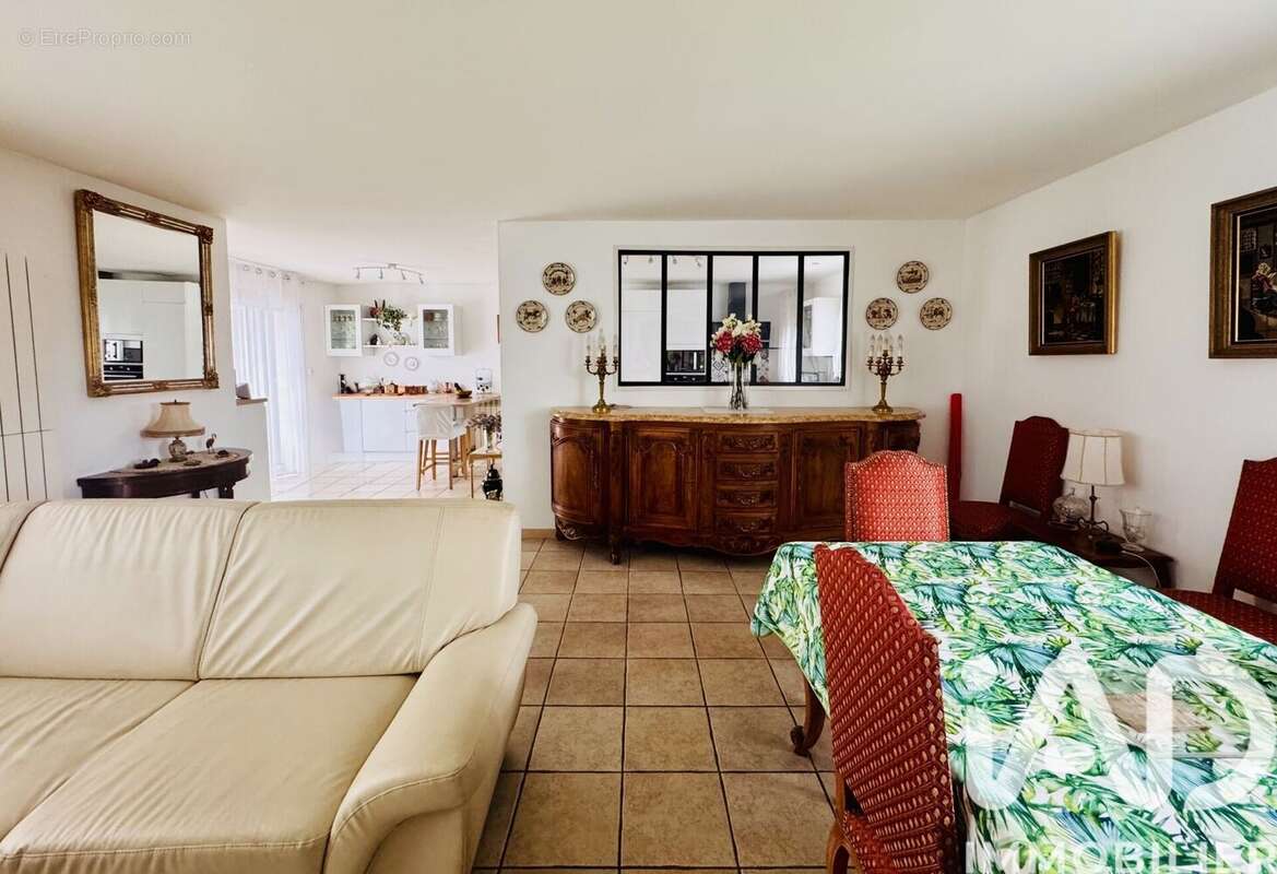 Photo 2 - Maison à MONTBLANC