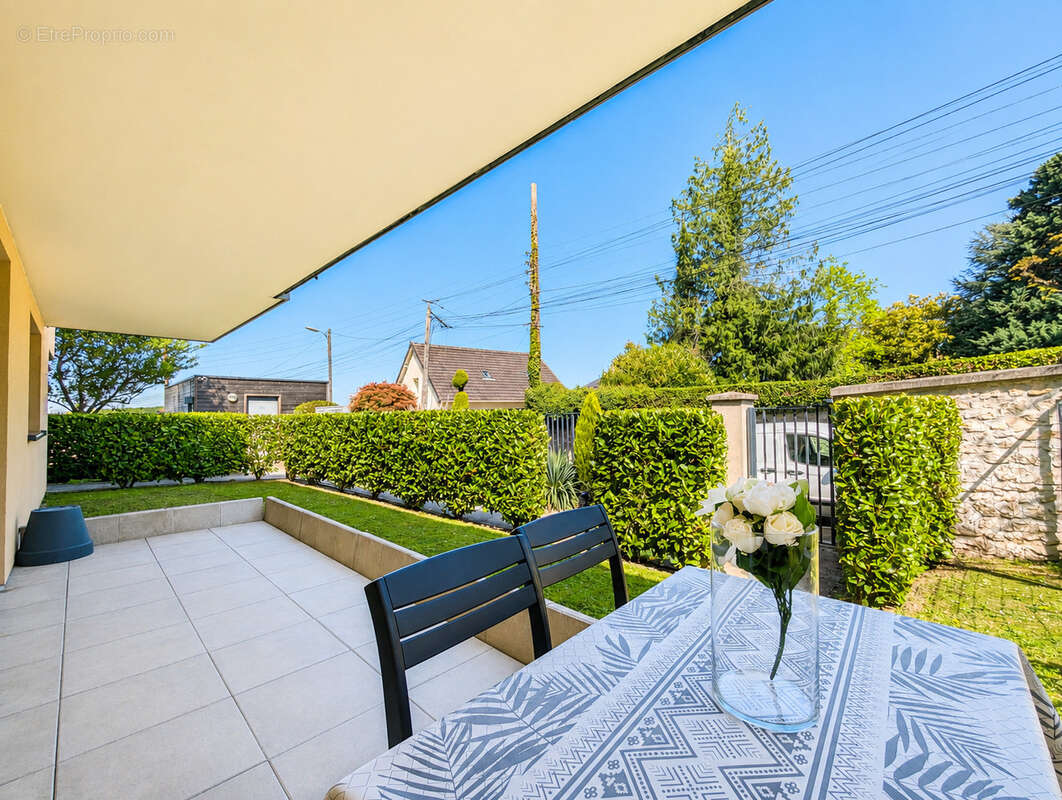 Appartement à COMBS-LA-VILLE
