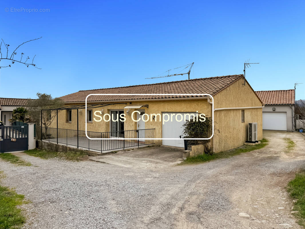 Maison à SAINT-PRIVAT