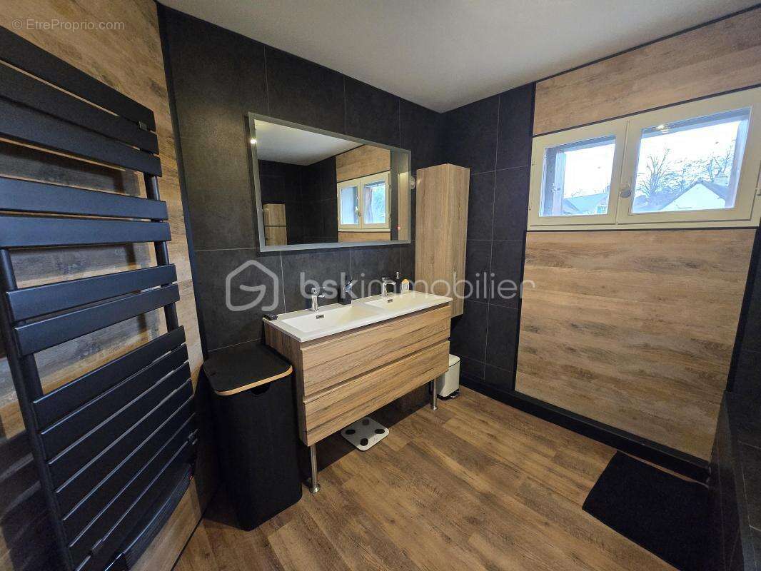 Maison à POUGUES-LES-EAUX